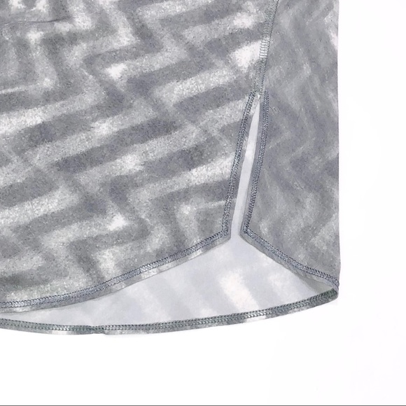 Lululemon Venus Tank - Picture 7 of 7